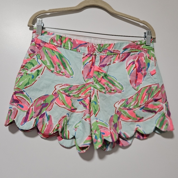 Lilly Pulitzer The Buttercup Scalloped short - Picture 3 of 7